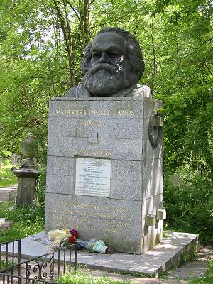 east_karl_marx_tomb.jpg